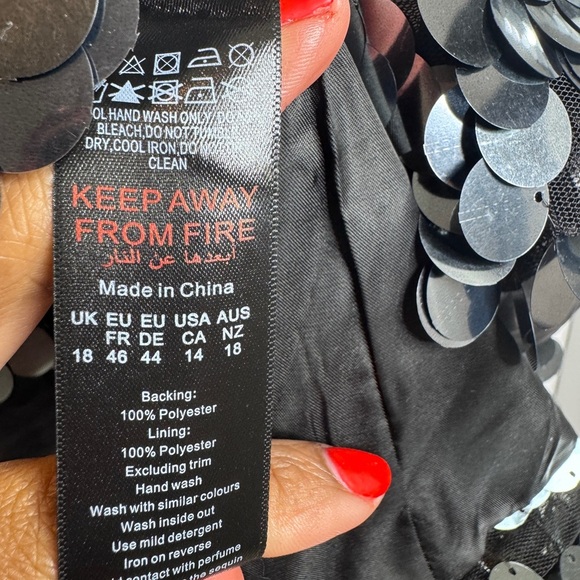 🆕 Nasty Gal Large Sequin Dress or Blazer with Back Cut Out in Great Condition - Picture 4 of 7